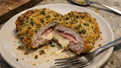 Crispy Oven-Baked Stuffed Pork Cutlets with Ham and Melty Scamorza
